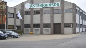 <p>Der Firmensitz von AstenJohnson am Buschbergerweg in Kettenis. Hier beschäftigt das Unternehmen rund 185 Mitarbeiter.</p>