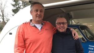 <p>Michael Bartholemy (l.) gehört zum Organisationsteam des Events.</p>