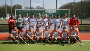 <p>Die Feldhockey-Mannschaft der Waterloo Ducks.</p>