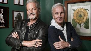 <p>Der Kern der EAV, Sänger Klaus Eberhartinger und Texter und Komponist Thomas Spitzer sind noch dabei.</p>