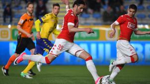 <p>Ishak Belfodil im Standard-Trikot</p>