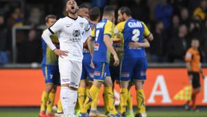 <p>Molina schreit sich den Frust von der Seele, während der KVC Westerlo jubelt.</p>