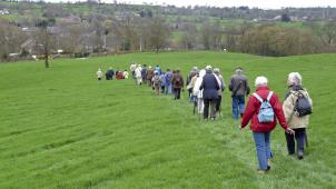 <p>Der EAV organisiert wöchentlich Wandertouren in der Umgebung, immer mittwochs und sonntags.</p>