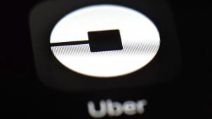 <p>Der Fahrdienstvermittler Uber hat seine Aktien weniger erfolgreich bei Investoren platziert als erhofft.</p>