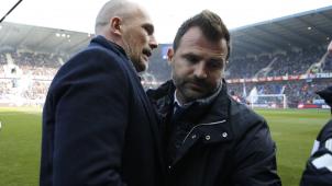 <p>Der neue Meister gegen den Noch-Meister? Philippe Clement (l.) kann morgen in Brügge mit Genk den Titel holen.</p>