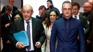<p>Der französische Außenminister Jean-Yves Le Drian (l.) und sein deutscher Kollege Heiko Maas Foto: Francois Lenoir/Reuters Pool/AP/dpa</p>