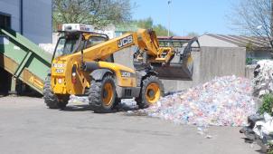 <p>Auch die Wertstoffsortieranlage in der St.Vither Industriezone II wird im Zuge der Reform der Interkommunalen an den neuen Zweckverband Idelux Umwelt übertragen.</p>