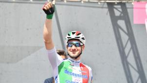<p>Elia Viviani kann mit dem bisherigen Giro-Verlauf nicht zufrieden sein.</p>