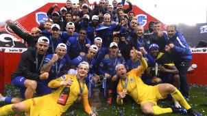 <p>Genk wurde am Sonntag die Meistertrophäe überreicht.</p>