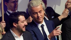 <p>Die russische Politik steht seit längerem im Ruf, u. a. auch mit der Lega des italienischen Vize-Premiers Matteo Salvini (l.) und dem niederländischen Islamgegner Geert Wilders (r.) eng zusammenzuarbeiten.</p>