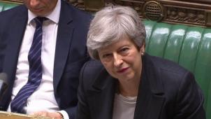 <p>Theresa May hält sich weiter im Amt.</p>