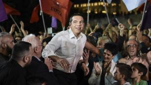 <p>Griechenlands Ministerpräsident Tsipras hat für das Land eine vorgezogene Neuwahl angekündigt. Grund ist das schlechte Abschneiden seiner Partei Syriza bei der Europawahl. Nun könnten die Griechen bereits im Juni wählen.</p>