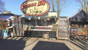 <p>Es ist nicht das erste „Food &amp; Fun Festival“ von 7FM. In der Vergangenheit fanden bereits Veranstaltungen in der Provinz Luxemburg statt. Dieser Wagen ist in Bütgenbach dabei.</p>