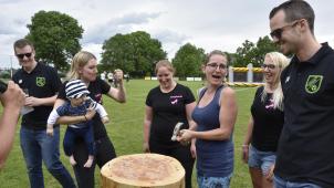 <p>Einen Nagel in Windeseile im Holz zu versenken: Das ist nicht immer eine einfache Angelegenheit.</p>