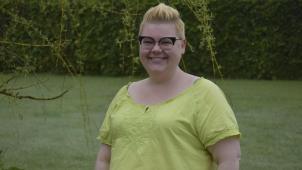 <p>Céline Kever betreibt seit vier Jahren eine eigene Praxis in ihrem Heimatort Büllingen. Mit der gleichen Energie wie im Beruf will sie sich jetzt politisch engagieren – als Neueinsteigerin im Parlament der DG.</p>