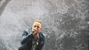 <p>Wild wurde es bei Architects (Sänger Sam Carter) am Samstag.</p>