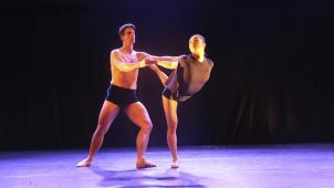 <p>„Tanzart“ war ein sehr berührender Abend voller Präzision und Körperbeherrschung.</p>