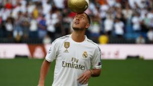 <p>In einem Real-Trikot ohne Nummer zeigte Eden Hazard am Donnerstagabend einige technische Kabinettstückchen.</p>