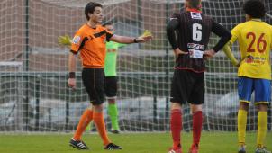 <p>Laurent Willems hat es geschafft: Er gehört zu den vier Auserwählten, die ab der kommenden Saison im belgischen Profifußball pfeifen dürfen.</p>