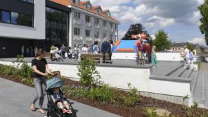 <p>Das neue Verwaltungsgebäude der Stadt Eupen übte am Samstag eine große Anziehungskraft aus.</p>