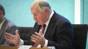 <p>Karl-Heinz Lambertz ist wieder Parlamentspräsident.</p>