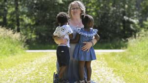 <p>Seit zwei Jahren kümmert sich Renate Palm mit Hingabe um ihre beiden Pflegekinder.</p>