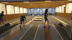 <p>Die brasilianischen Keglerinnen machten sich bereits mit den Gegebenheiten vertraut.</p>