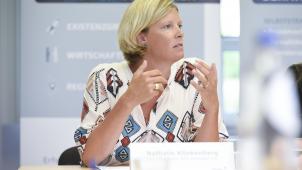<p>Nathalie Klinkenberg von der WFG präsentierte den Jahresbericht.</p>