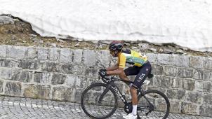 <p>Je steiler, um so lieber: Egan Bernal liebt Bergpassagen, wie hier auf dem Kopfsteinpflaster hinauf zum Sankt Gotthard bei der Tour de Suisse.</p>