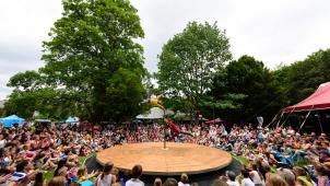 <p>Vom 16. bis zum 18. August 2019 verwandelt sich die Eupener Unterstadt erneut in die bunte Kulisse für das HAASte Töne?! Straßentheater Festival und das Weltmusik Fest.</p>
