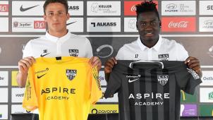 <p>Romain Matthys (l.) und Carlos Embalo wurden vorgestellt.</p>