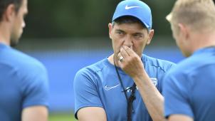 <p>Der neue Trainer von Landesmeister Genk, Felice Mazzu (Bildmitte), erwartet, dass Mechelen nach den juristischen Querelen der letzten Wochen am Samstagabend besonders motiviert an das Supercup-Finale herangehen wird.</p>