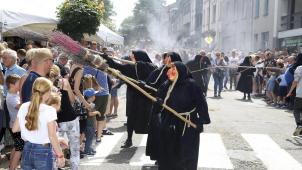<p>Vor allen Dingen die Hexen, Macralles genannt, sind untrennbar mit dem Waldbeerenfest verbunden.</p>