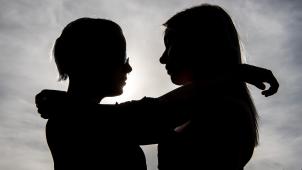 <p>Bisher ist eine künstliche Befruchtung nur heterosexuellen Paaren erlaubt, die keine Kinder zeugen können.</p>