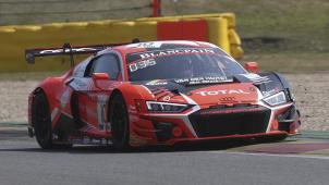 <p>Regionalfahrer Charles Weerts steuert in Spa-Francorchamps einen Audi R8 LMS GT3.</p>