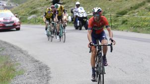 <p>Vincenzo Nibali widerstand dem Gegenangriff der Favoriten und gewann die letzte Alpenetappe.</p>