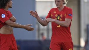 <p>Bornauw (r.) zieht es in die Bundesliga.</p>