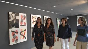 <p>Uta Göbel-Groß, Susanna Soro-Weigand, Mirjana Stein-Arsic und Beatrix von Bock (v. l.) stellen im Alten Schlachthof aus.</p>