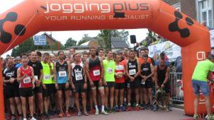 <p>Mehr als 700 Läufer gingen an den Start.</p>