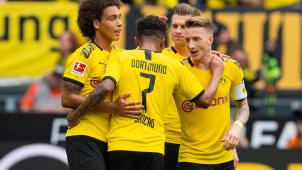 <p>Dortmunds Torschütze Marco Reus (r-l) bejubelt sein Tor zum 3:1 mit Lukasz Piszczek, Jadon Sancho und Axel Witsel.</p>