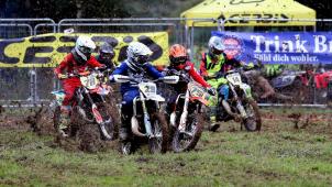 <p>Arne Berscheid (29) kam gut weg, während Cyril Adams (14) im Hintergrund mehr Mühe hatte.</p>