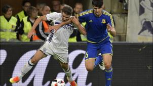 <p>Saeid Ezatolahi (rechts) im Trikot des FC Rostov im Champions-League-Spiel beim RSC Anderlecht</p>