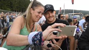 <p>Valtteri Bottas steht im Schatten von Lewis Hamilton. Aber er sieht seiner Zukunft mit dem nötigen Selbstbewusstsein entgegen und will nächste Saison Weltmeister werden.</p>