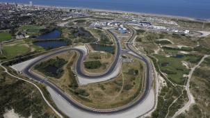 <p>Ein Blick auf die Rennstrecke in Zandvoort</p>