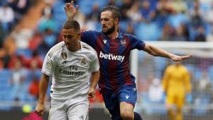 <p>Eden Hazard (am Ball) kam rund 30 Minuten zum Einsatz.</p>