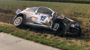 <p>Der Fiat Punto S1600 wurde schwer beschädigt.</p>