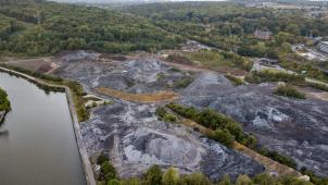 <p>charleroi futur stade (3)</p>