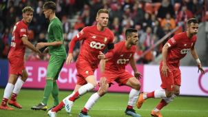 <p>Standard Lüttich schaffte es auf den letzten Drücker in den regulären Spielzeit, das Achtelfinale zu erreichen.</p>