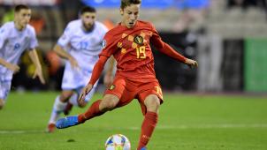 <p>Dass die Routiniers Yari Verschaeren als Elfmeterschütze ran ließen, wertet Roberto Martinez als Beweis für das intakte Mannschaftsgefüge.</p>