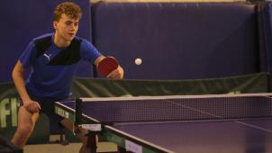 <p>Aufhängerbild: Milan Bohn (TTC Astoria Kelmis/C2) hat mit 17 Jahren andere Sachen im Kopf als Tischtennis.</p>